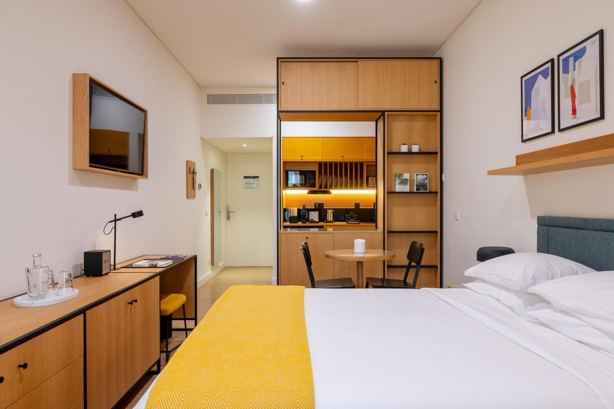 Bfresh Hotel - Padel, Pool & Fitness - Adults Only Porto Zimmer foto